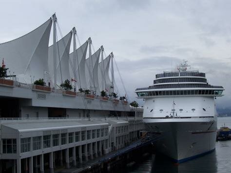 Before the cruise... Photo - Pan Pacific Vancouver, Vancouver, British Columbia 